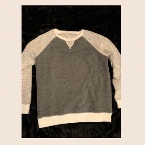 Zyia Sweater - Size M - EUC